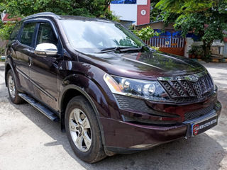 Mahindra XUV500 W8 2WD