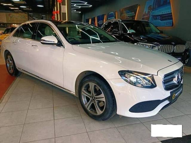 https://images10.gaadicdn.com/usedcar_image/4036863/original/processed_1716a2c3b9fdb16832debd4e6a00ff3f.jpg?imwidth=6401