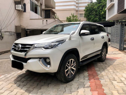 Toyota Fortuner 2016-2021 2.8 4WD AT
