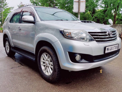 Toyota Fortuner 2011-2016 4x2 AT