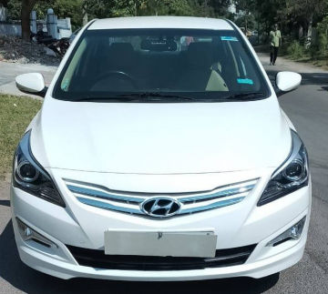 Hyundai Verna 2015-2016 1.6 CRDi SX