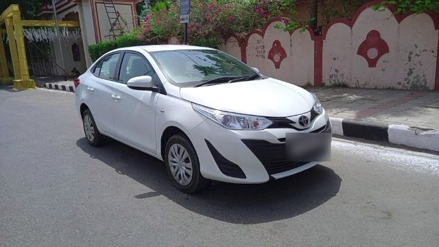 Toyota Yaris J CVT BSIV