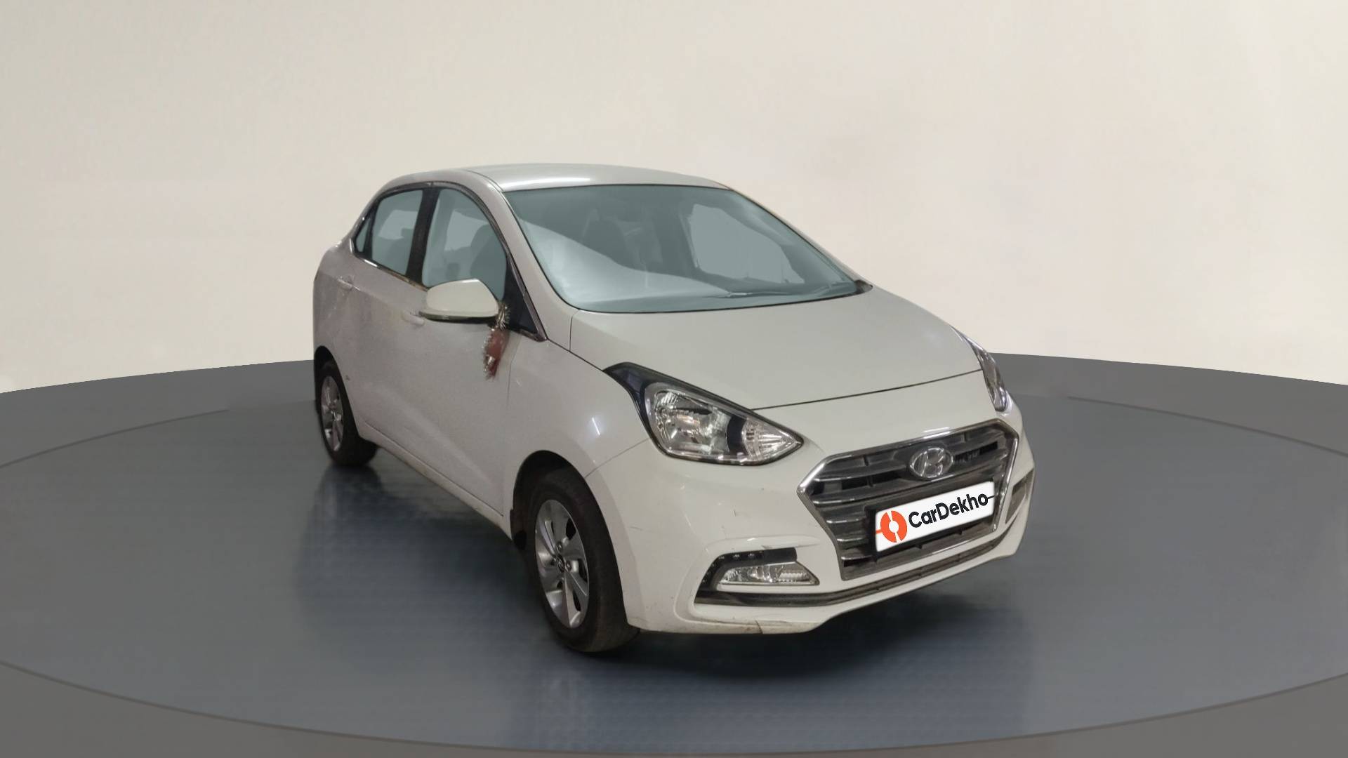 hyundai xcent diesel second hand