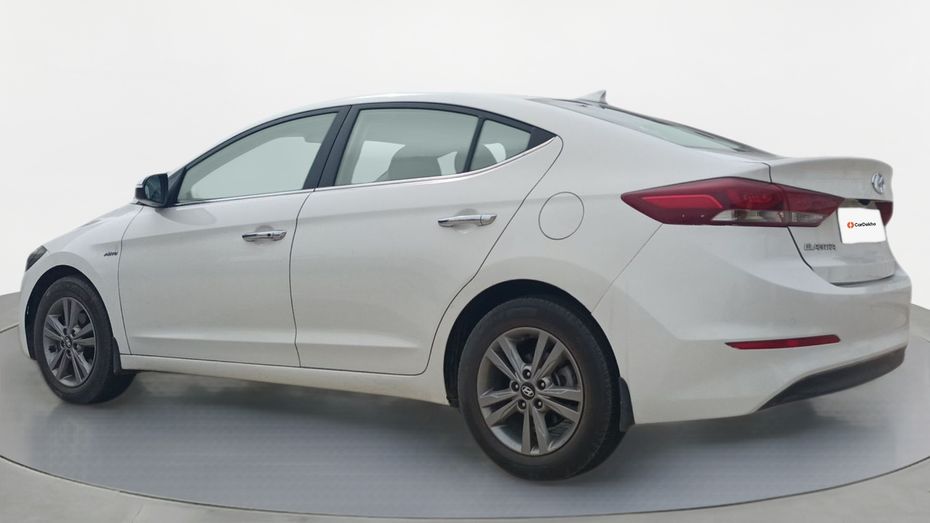 Hyundai Elantra 2.0 Sx Option At