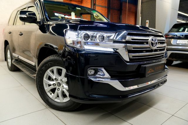 Toyota Land Cruiser VX Premium